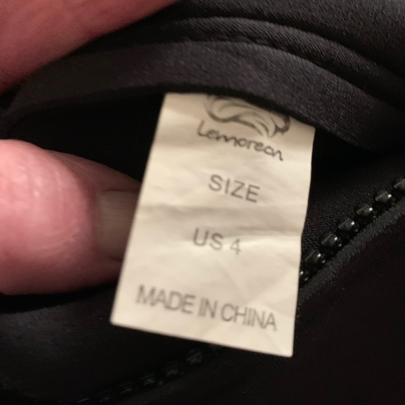 Set of wetsuits - Picture 5 of 5